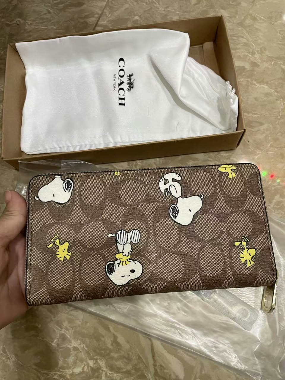 Women’s Character Print Zip Around Wallet – Long Fashion Purse