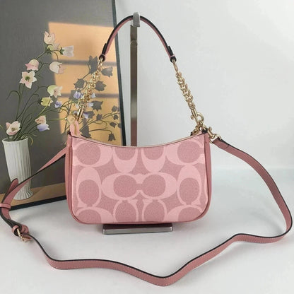 Pink Leather Shoulder Bag with Gold Chain – Women's Handbag
