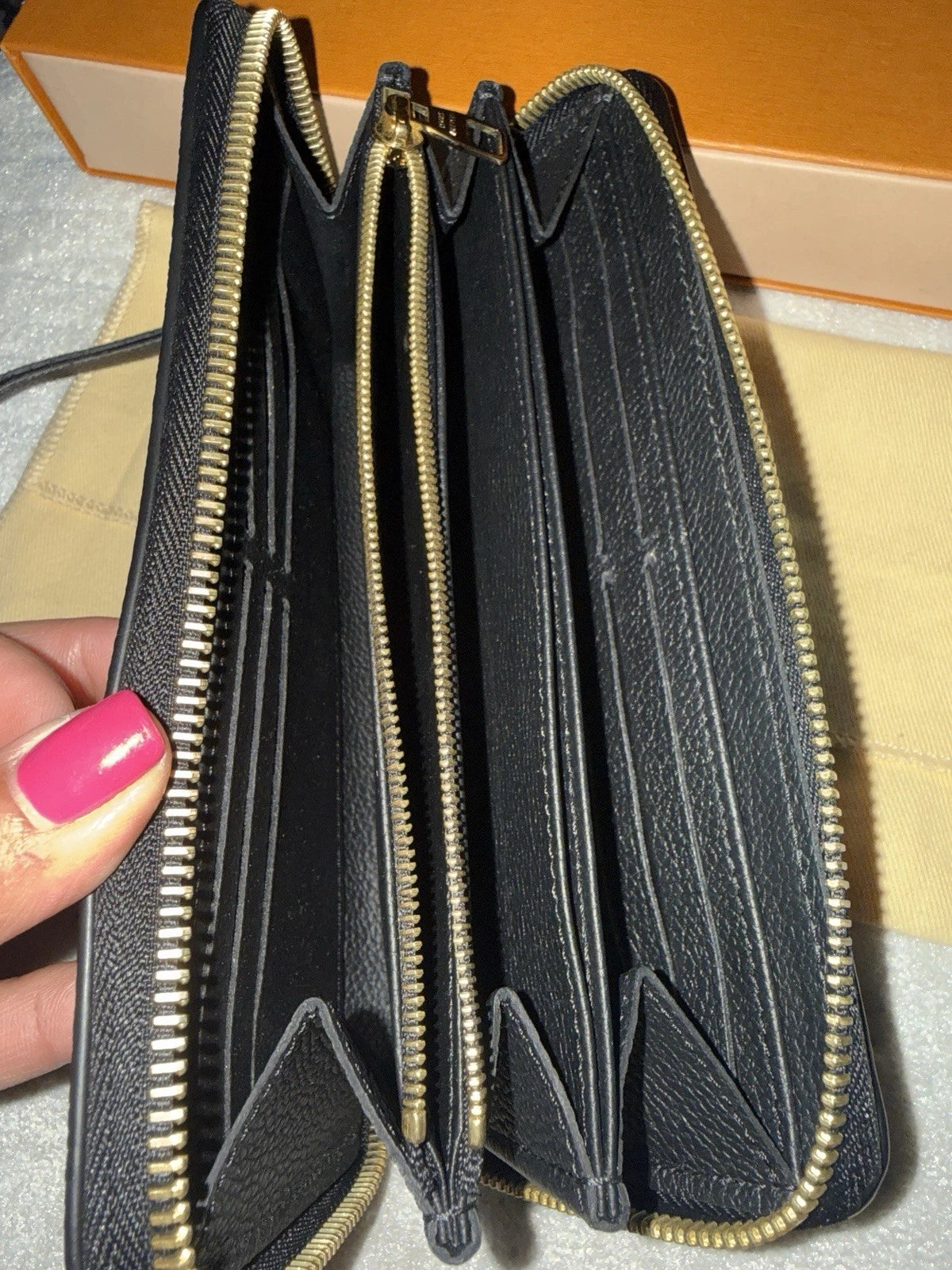 Black Monogram Long Wallet for Women – Zip Around Continental Purse